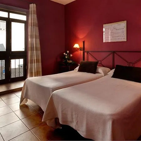 Imperial Hotel 3*